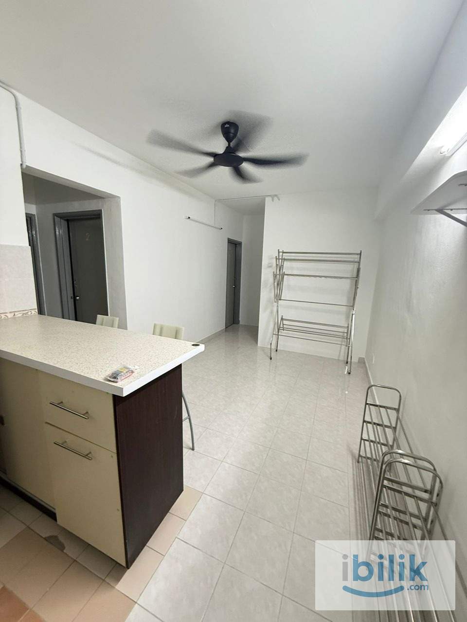 Middle Room For Rent at Pelangi Damansara (Male Unit) - Image 3
