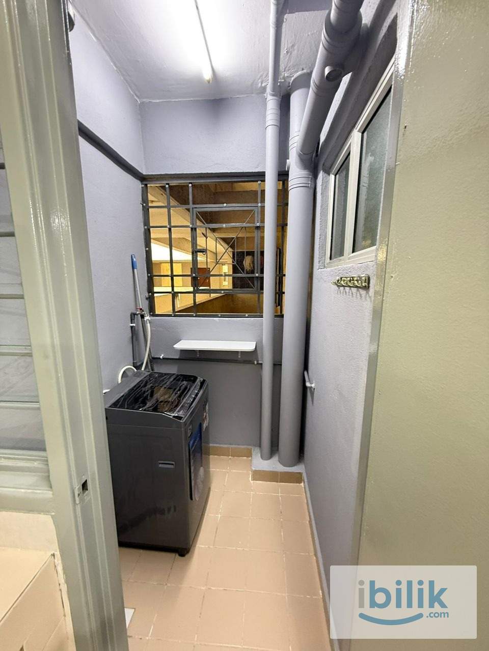 Middle Room For Rent at Pelangi Damansara (Male Unit) - Image 4