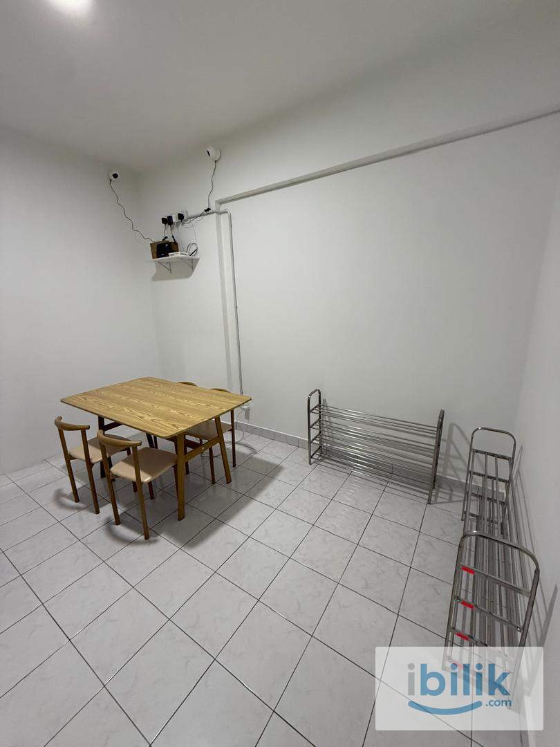 Middle Room For Rent at Prisma Perdana  - Image 4