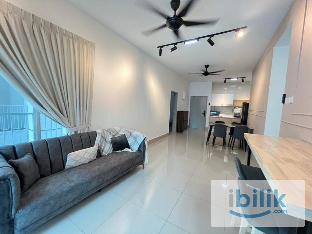 [Female unit with Living Room!] Master Room(Fully Furnished) at Razak City Residences, Sungai Besi - Image 7