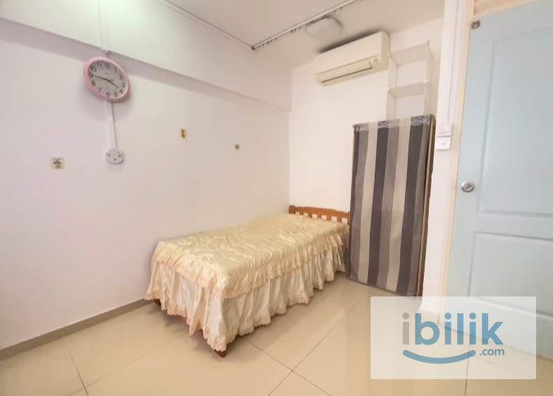 Common room in Yishun singapore - Image 1