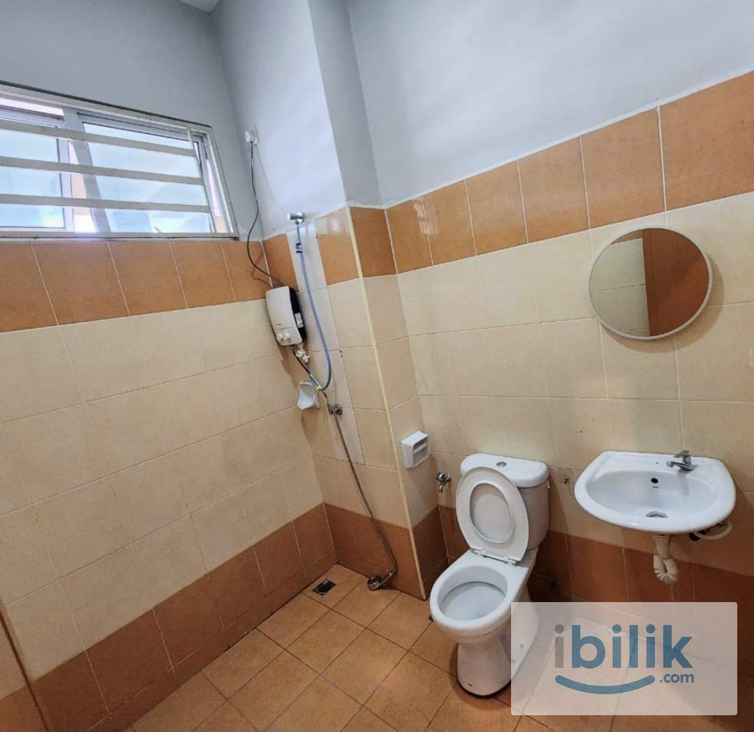 Small Room at Taman Gemilang Indah @ Bukit Mertajam - Image 3
