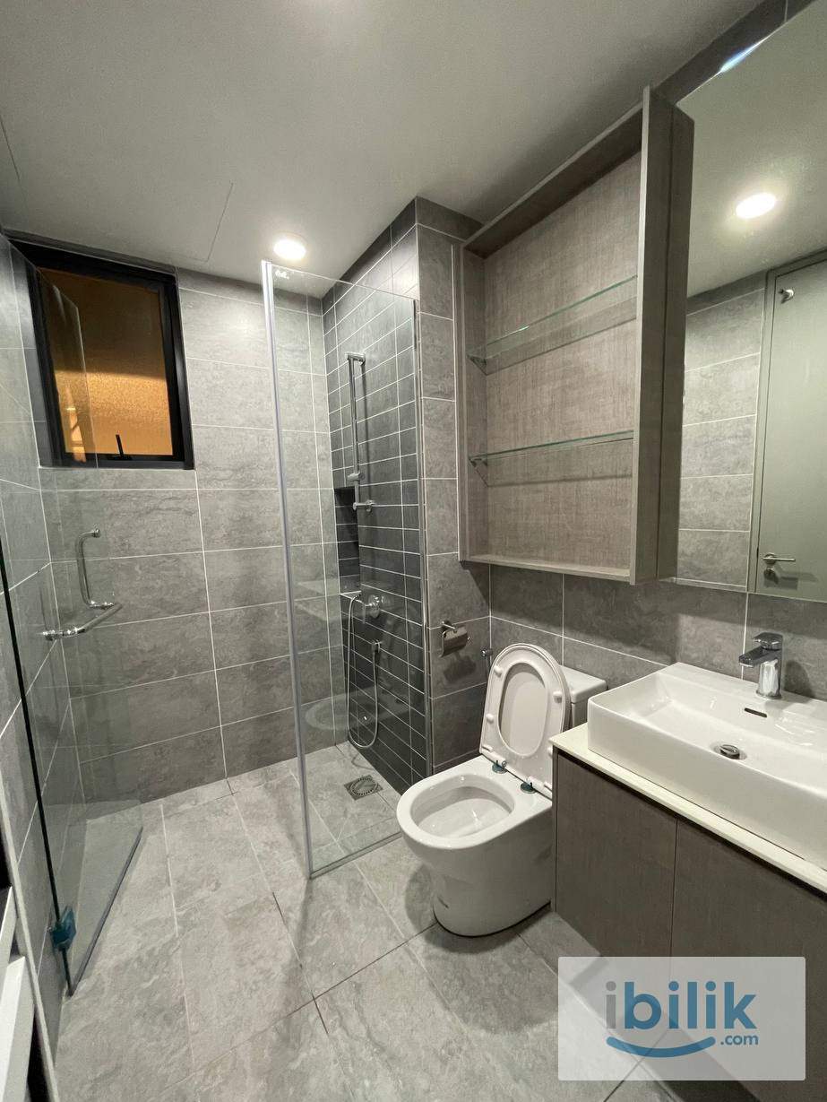 Single Room With Window at Millerz Square, Old Klang Road - Image 2
