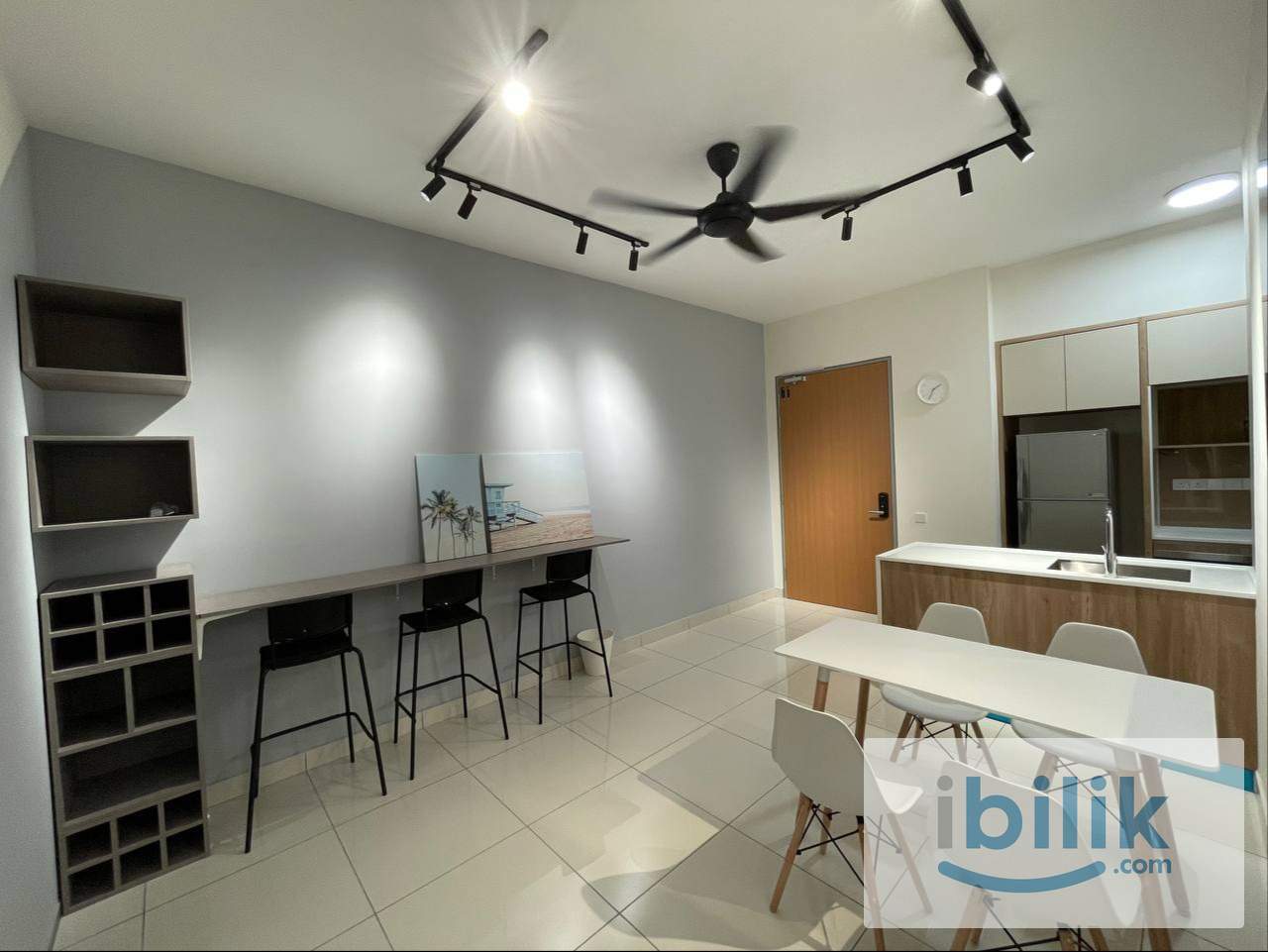 Middle Room With Balcony at Millerz Square, Old Klang Road - Image 5