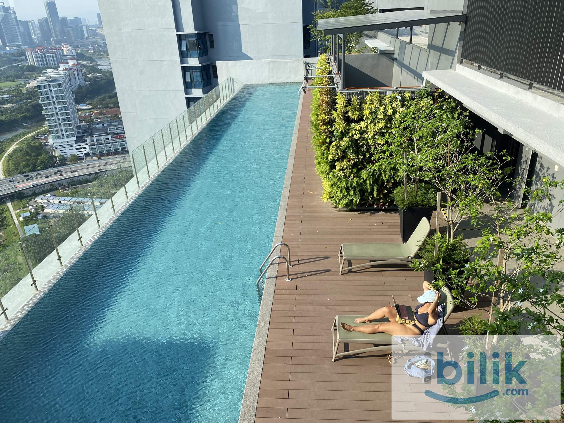 Balcony Room @ Millerz - Image 4