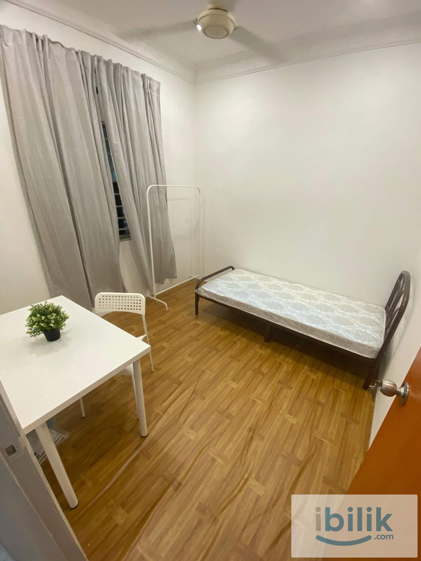 Klang Single Room - Image 1