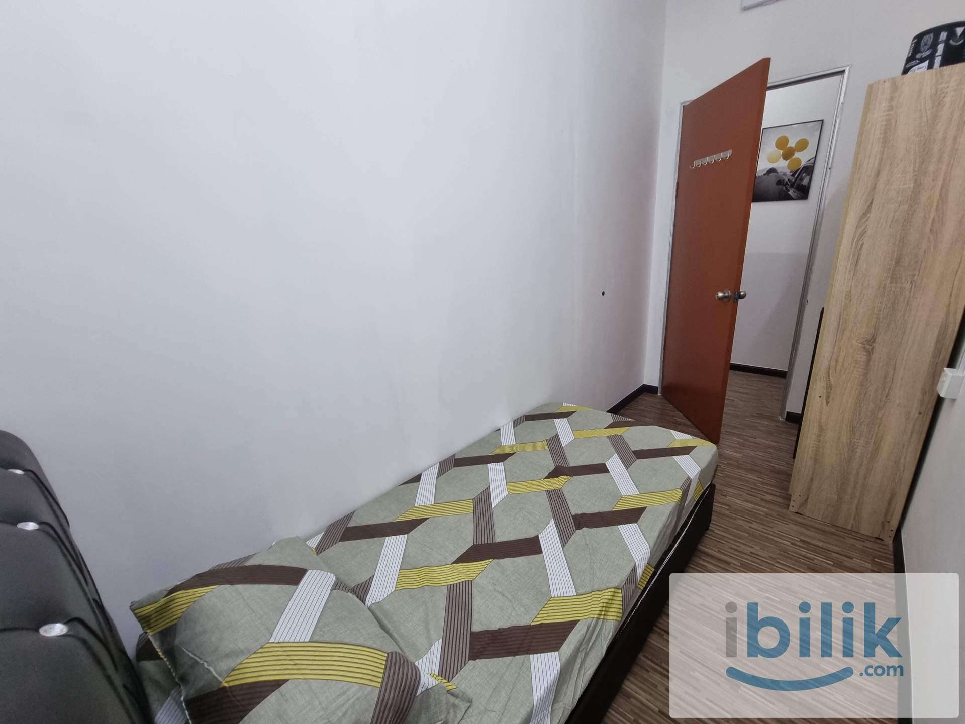 10 MINS TO CIQ SINGAPORE LARKIN SENTRAL ROOMS - Image 5