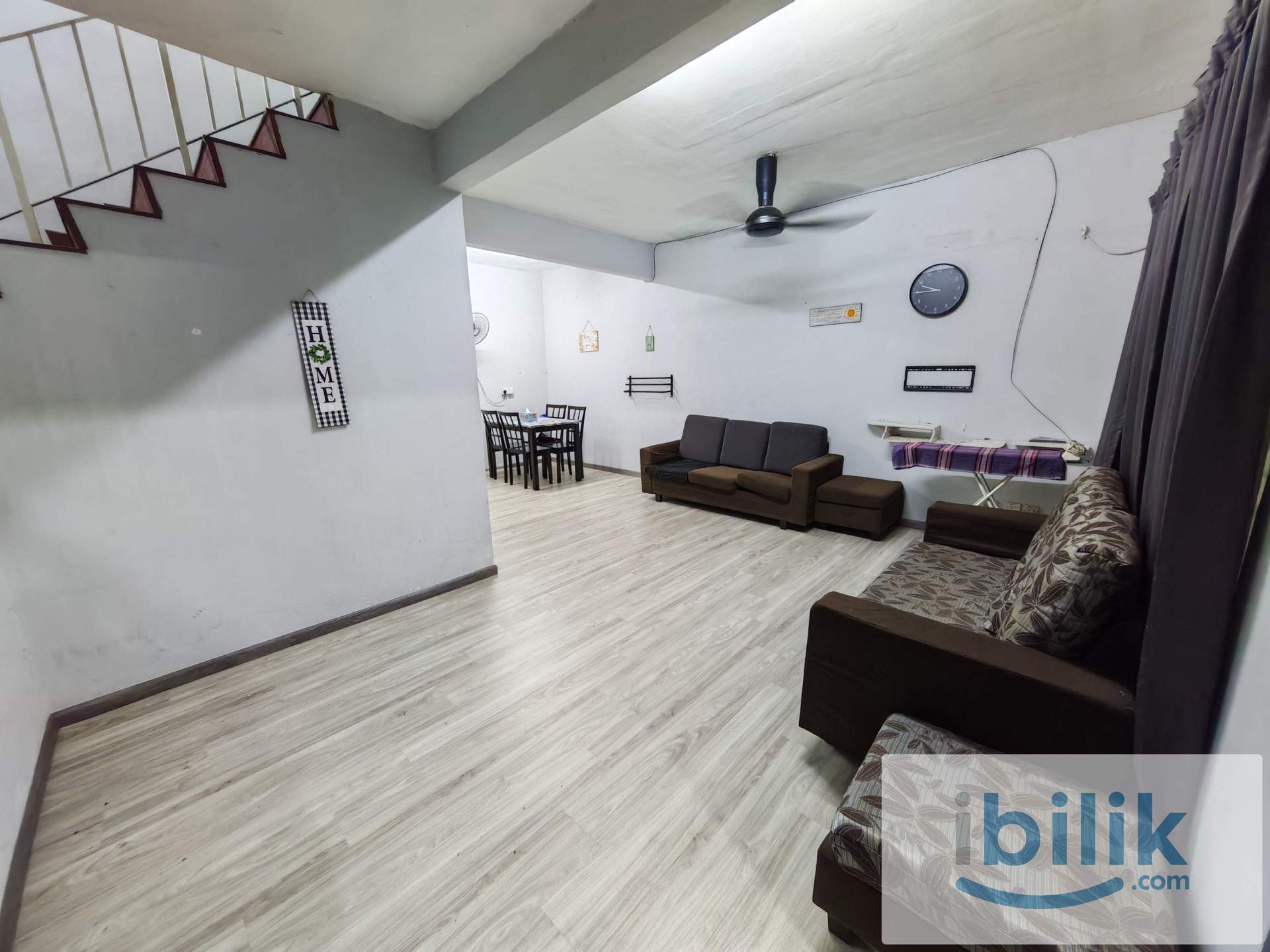 Room at Jalan Daisi, Bukit Sentosa - Image 7