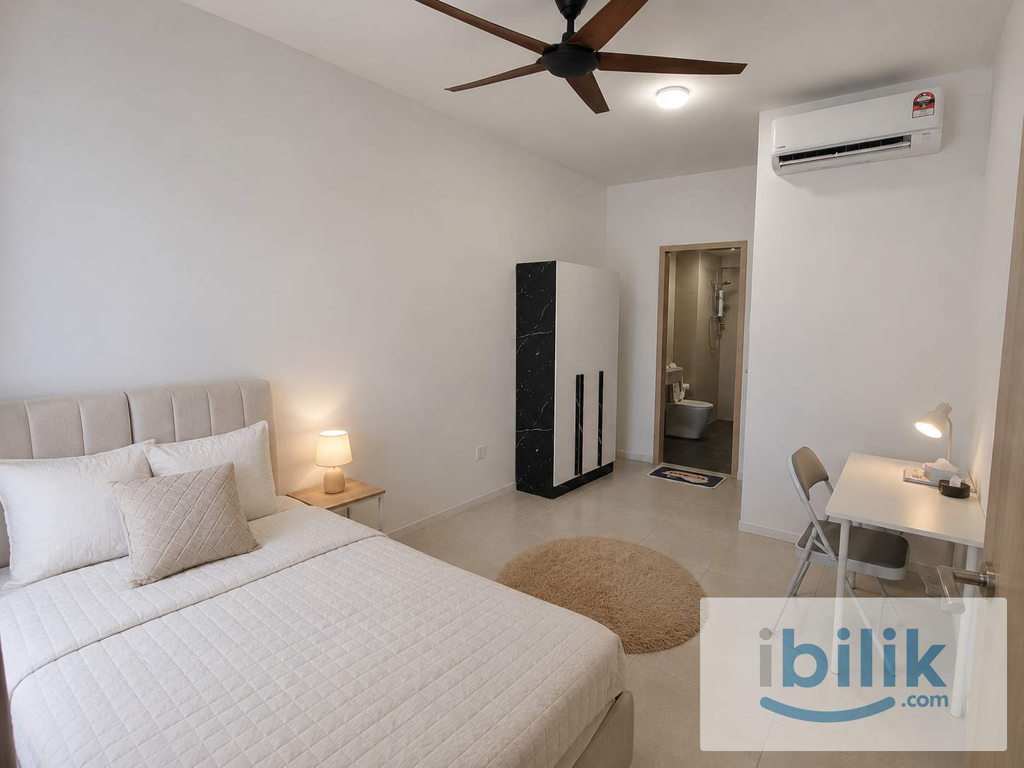 Cozy Master Bedroom at GRANITO （walking distance to TAR UMT penang) OCT 2026 available - Image 1
