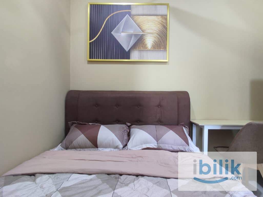 👩‍🦰👨 Mix Gender Medium Room C at Rica Residence, Sentul - Image 1
