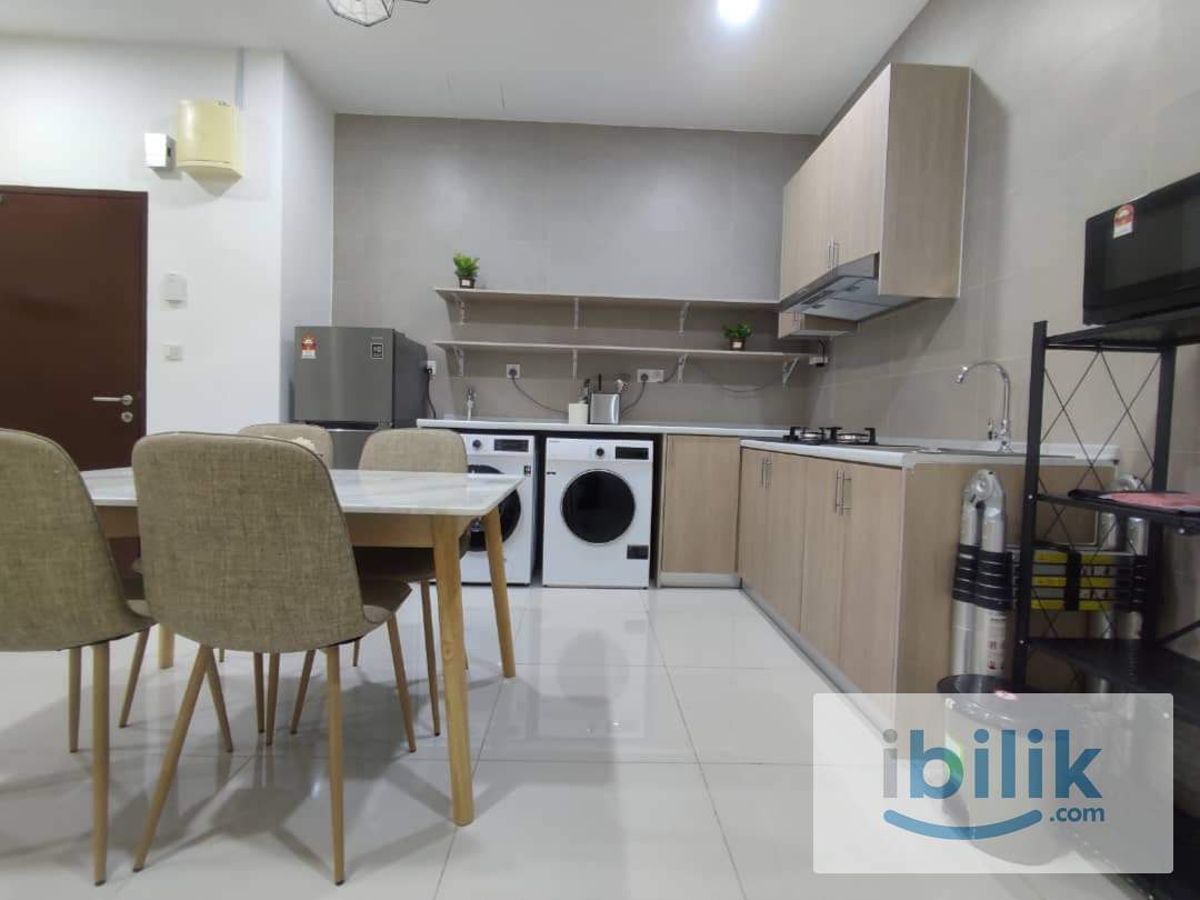 👩‍🦰👨 Mix Gender Medium Room C at Rica Residence, Sentul - Image 5