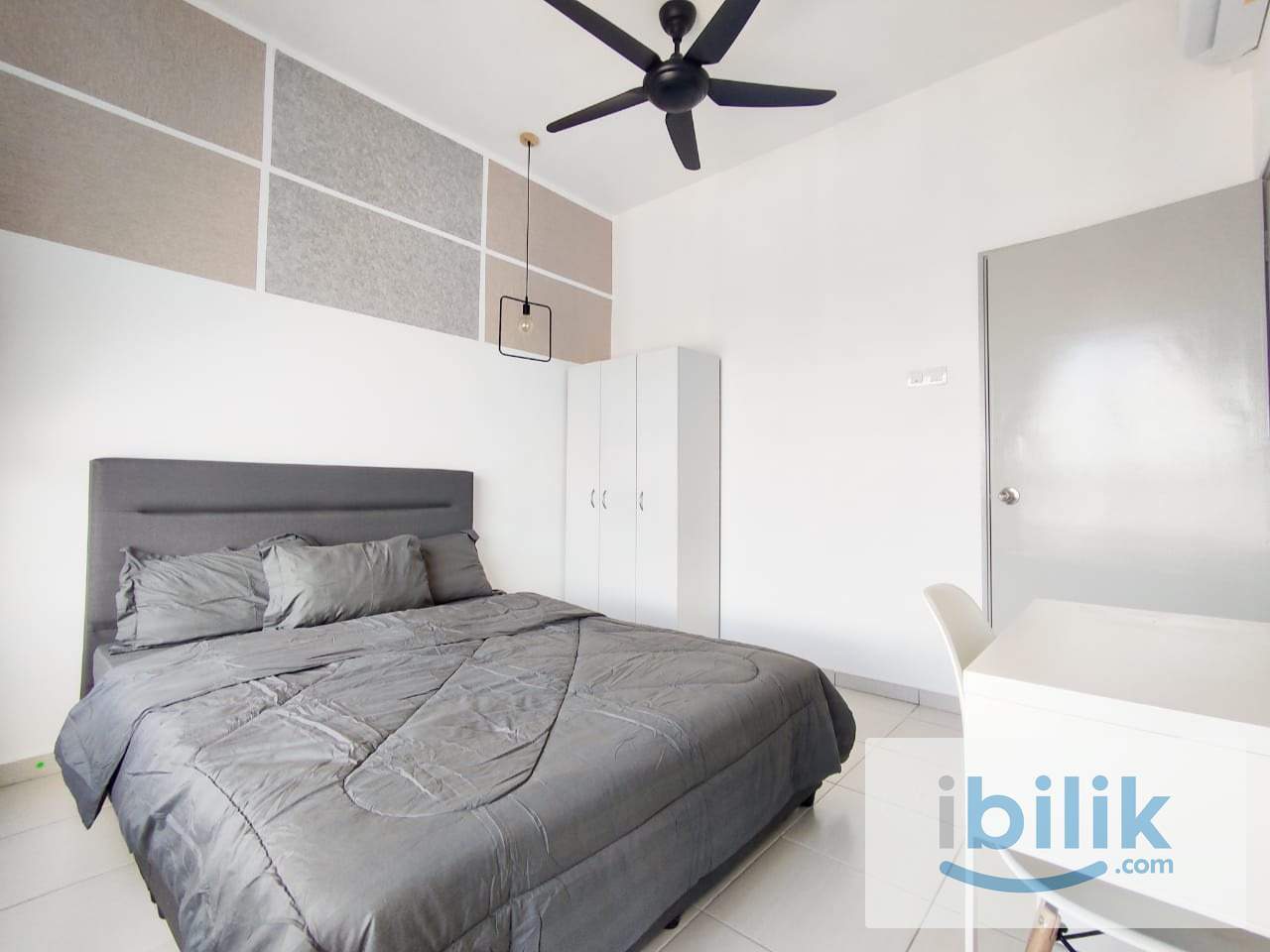 👩‍🦰 All Female Master Room A (Cosmo) Type 1 at The Zizz, Damansara Damai - Image 3