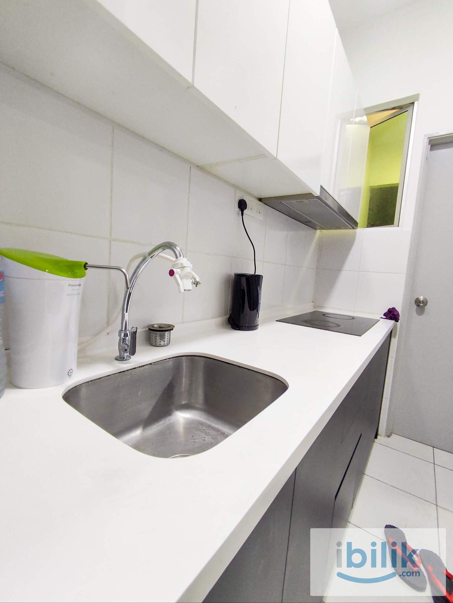 👩‍🦰 All Female Master Room A (Cosmo) Type 1 at The Zizz, Damansara Damai - Image 7