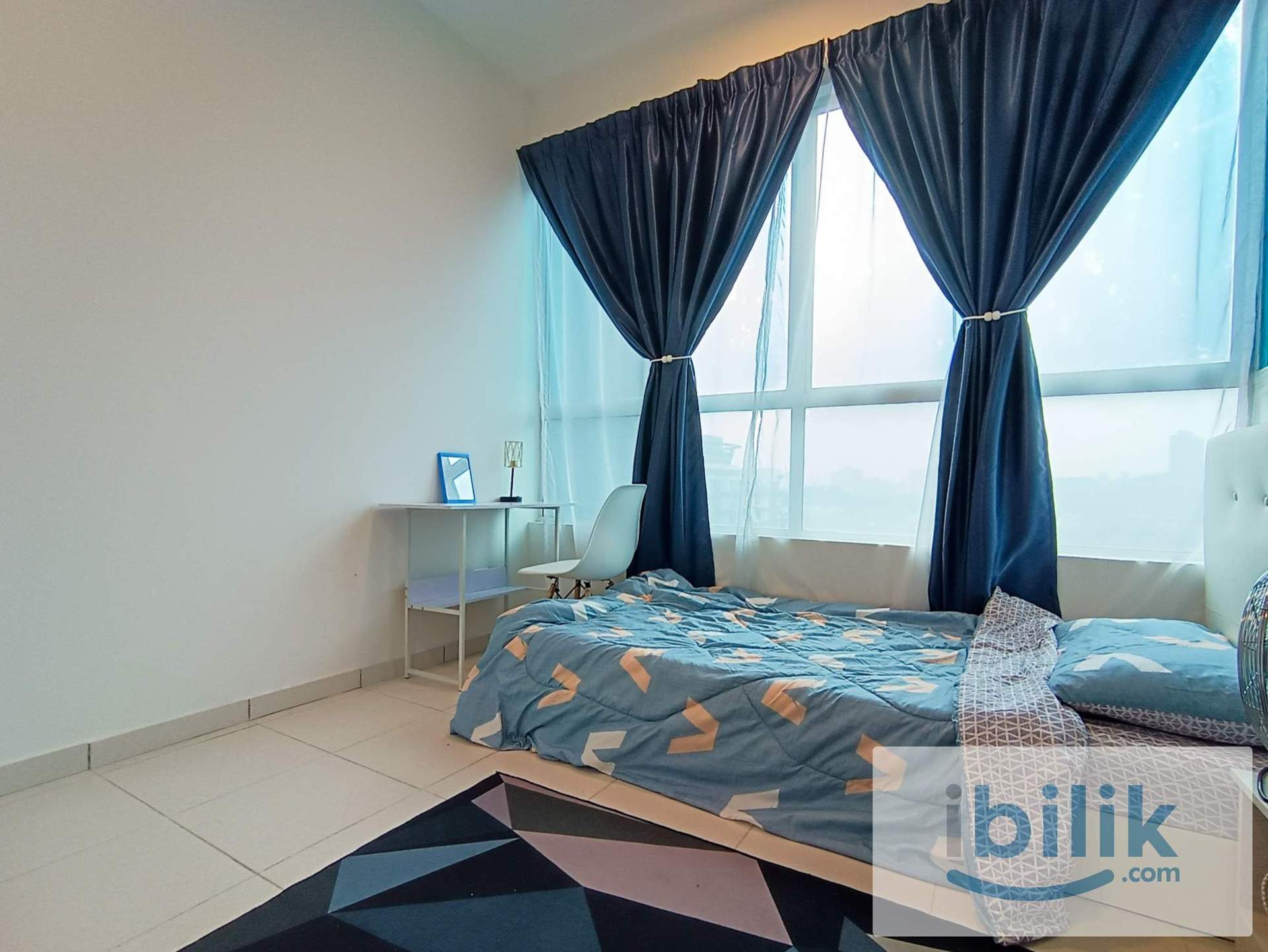 👱🏻‍♂️ All Female Medium Room C (Divo) Type 1 at The Zizz, Damansara Damai - Image 1