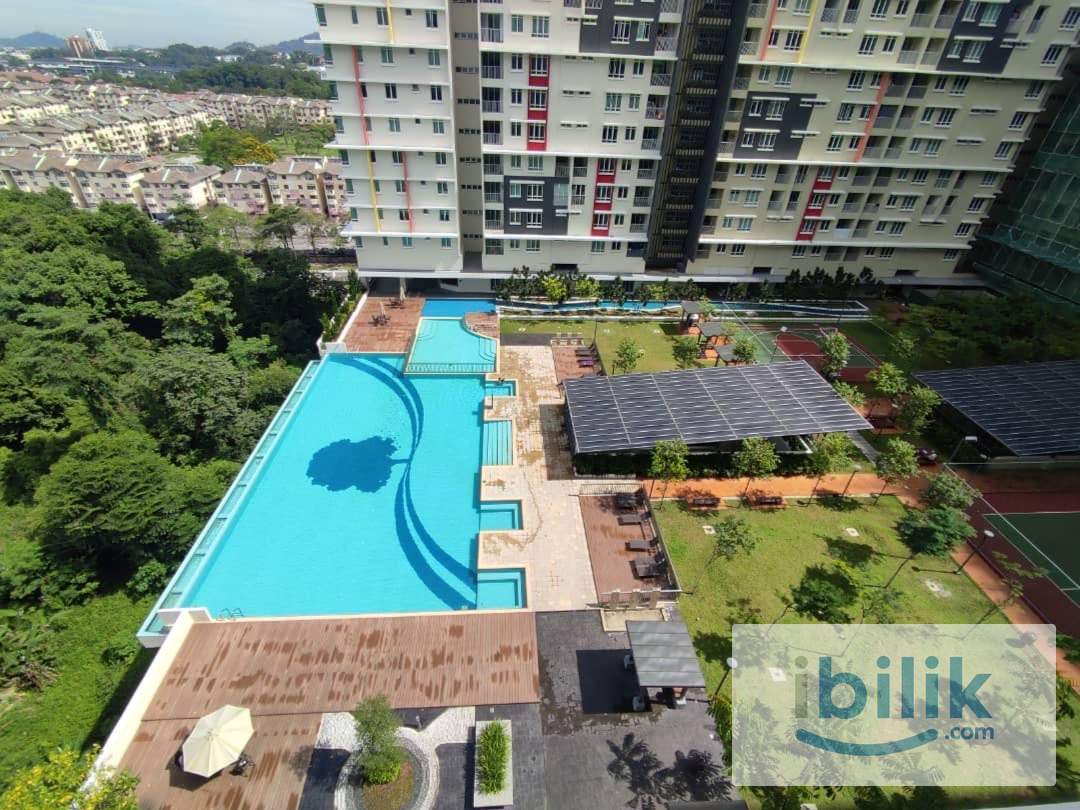 👩‍🦰 All Female Balcony Room B at Residensi Suasana, Damansara Damai - Image 2