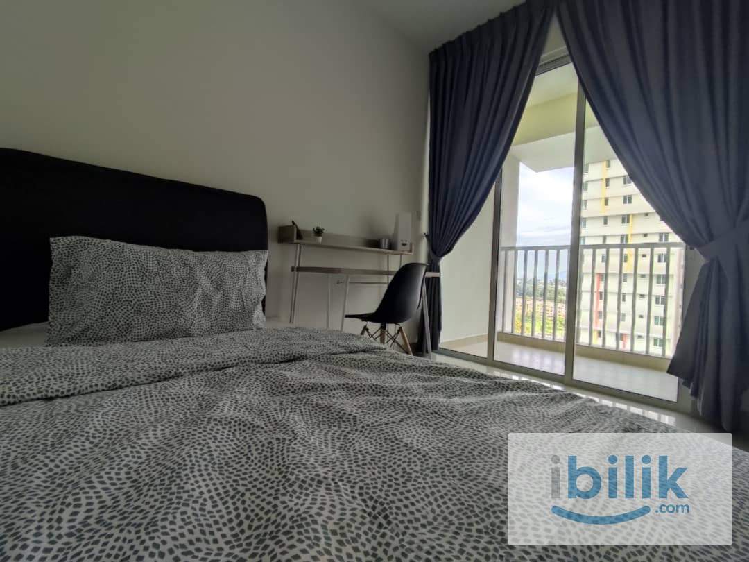 👩‍🦰 All Female Balcony Room B at Residensi Suasana, Damansara Damai - Image 3