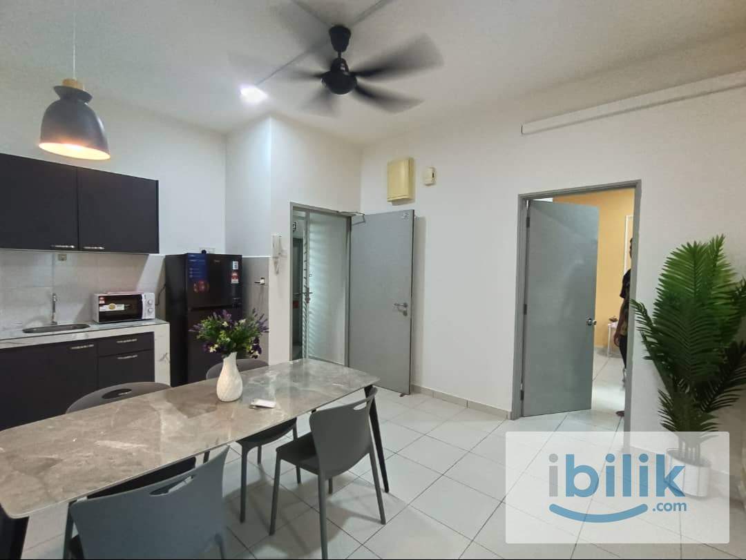 👩‍🦰 All Female Medium Room B (Divo) Type 2 at The Zizz, Damansara Damai - Image 8