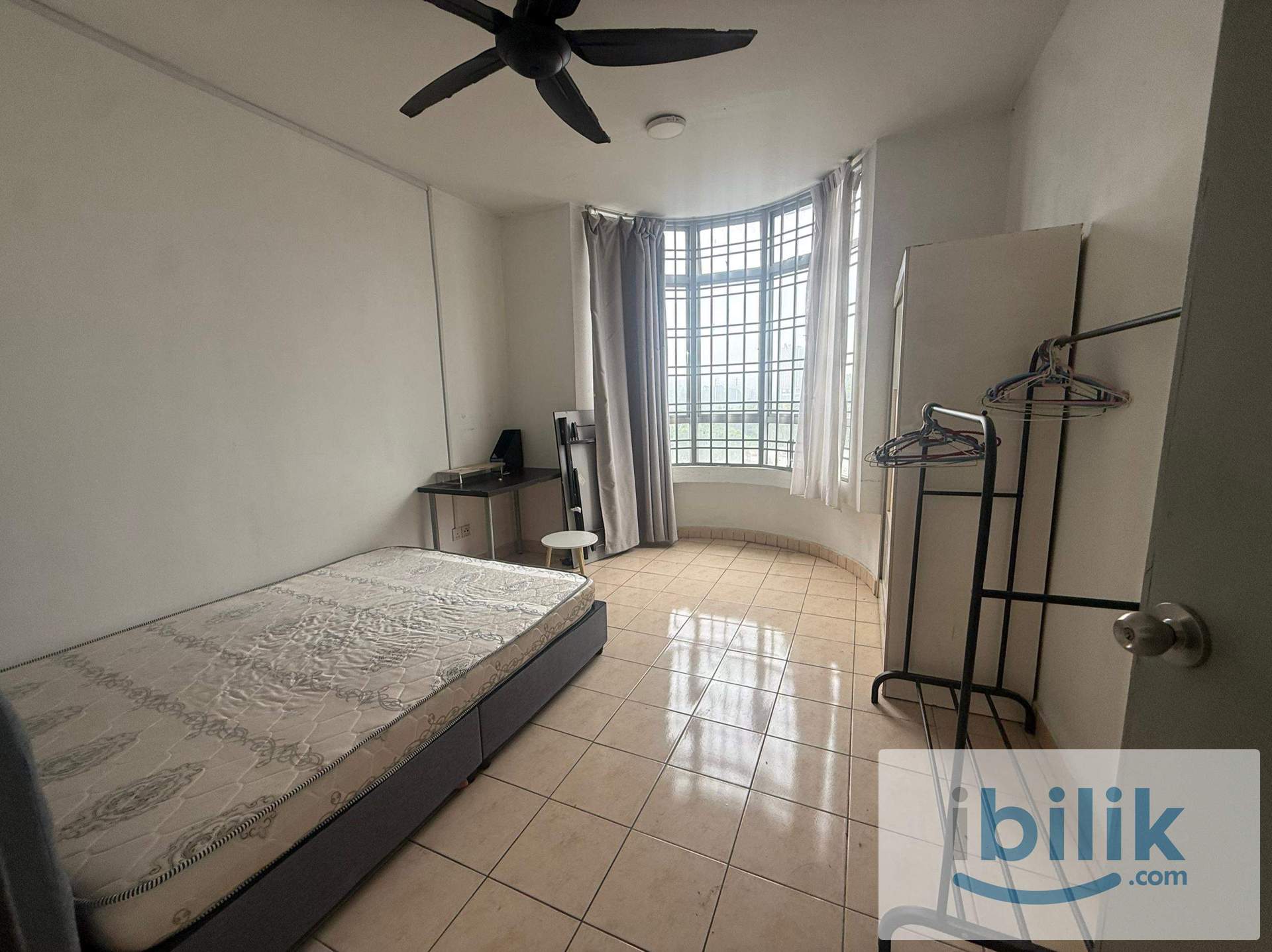 Middle Big Room at Angkasa Condominium  - Image 1