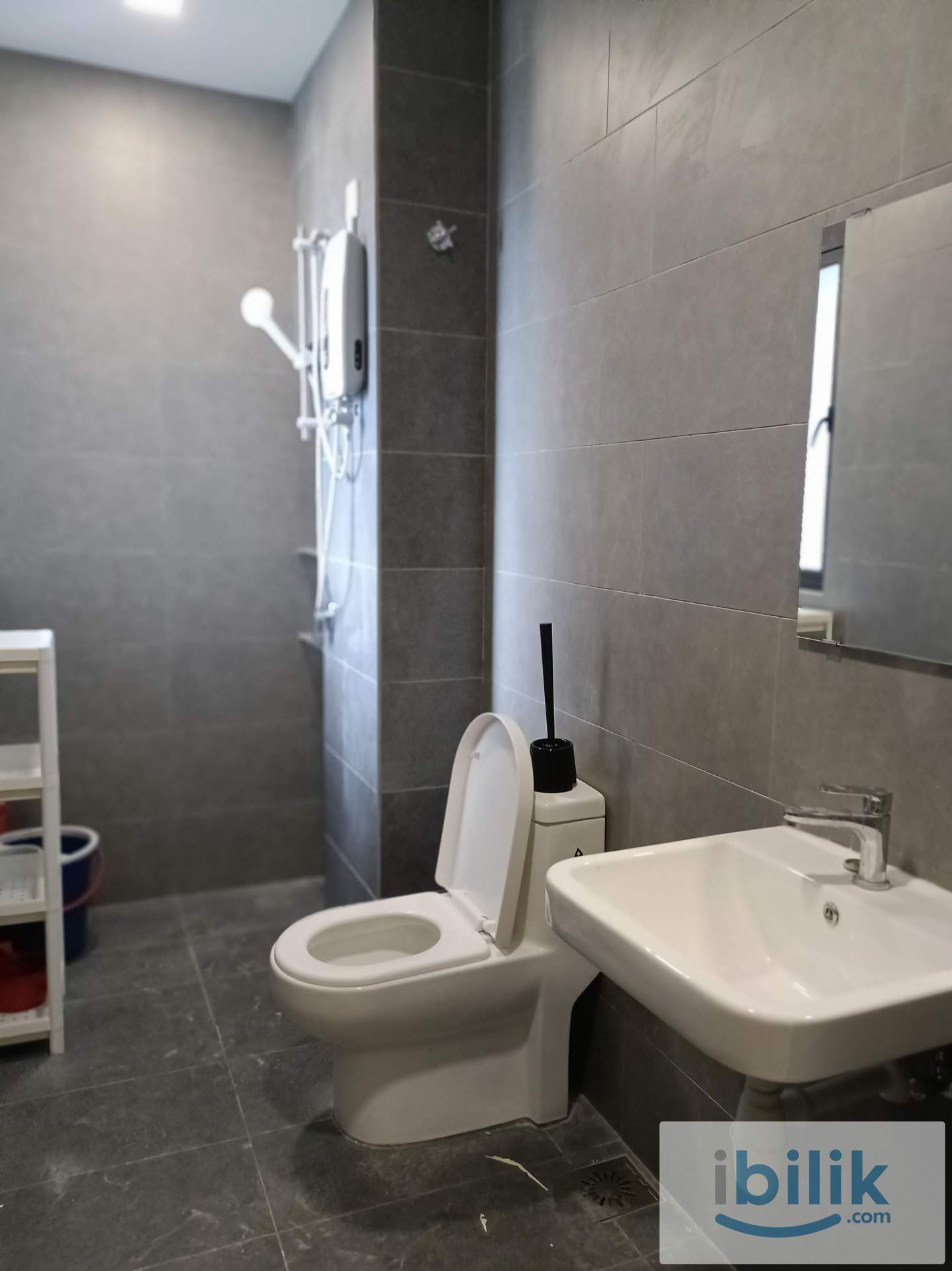 💼 Master Room Selesa @ Neu Suite Ampang! 3 Minit ke Hospital Gleneagles! 🏥 - Image 4