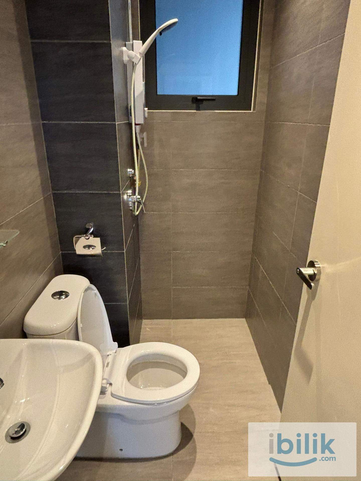 1 MIN WALK TO MRT TAMAN PERTAMA - NEXUS TAMAN PERTAMA ROOM FOR RENT - Image 6