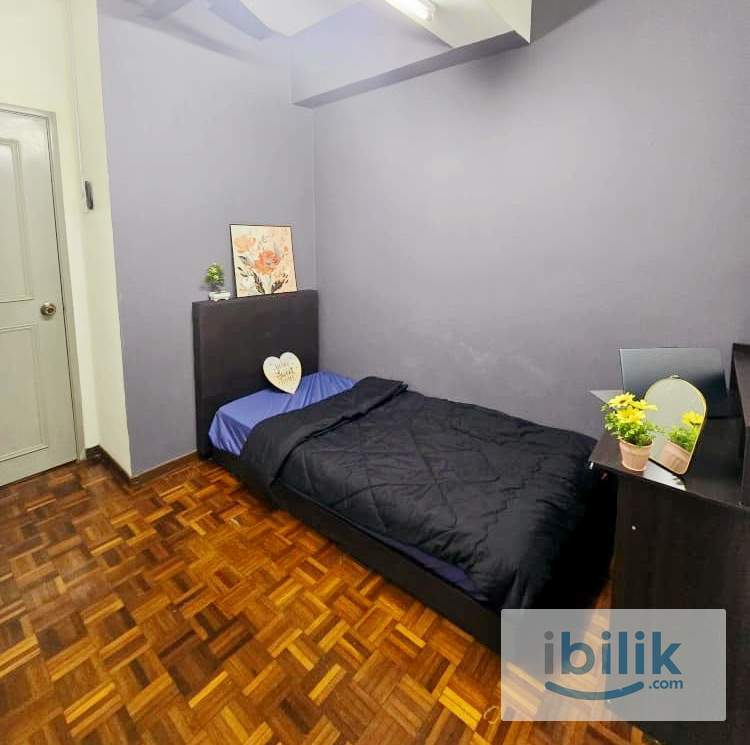 HOT🔥MALE Unit 🔥MEDIUM Room at Cheras, KL 🔥 8Mins walking to LRT Salak Selatan Station only ✅ - Image 1