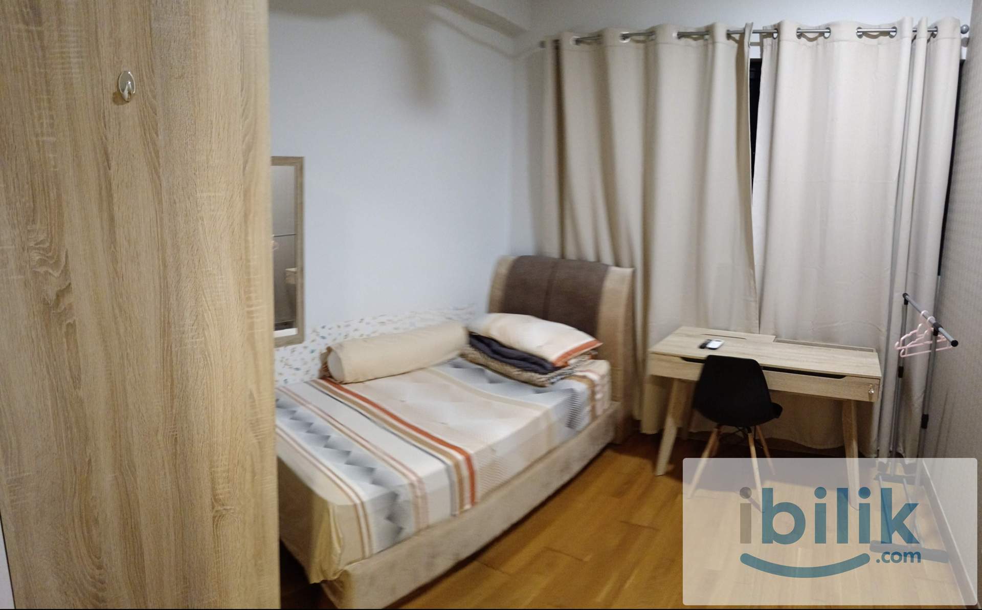 Middle room - Image 2