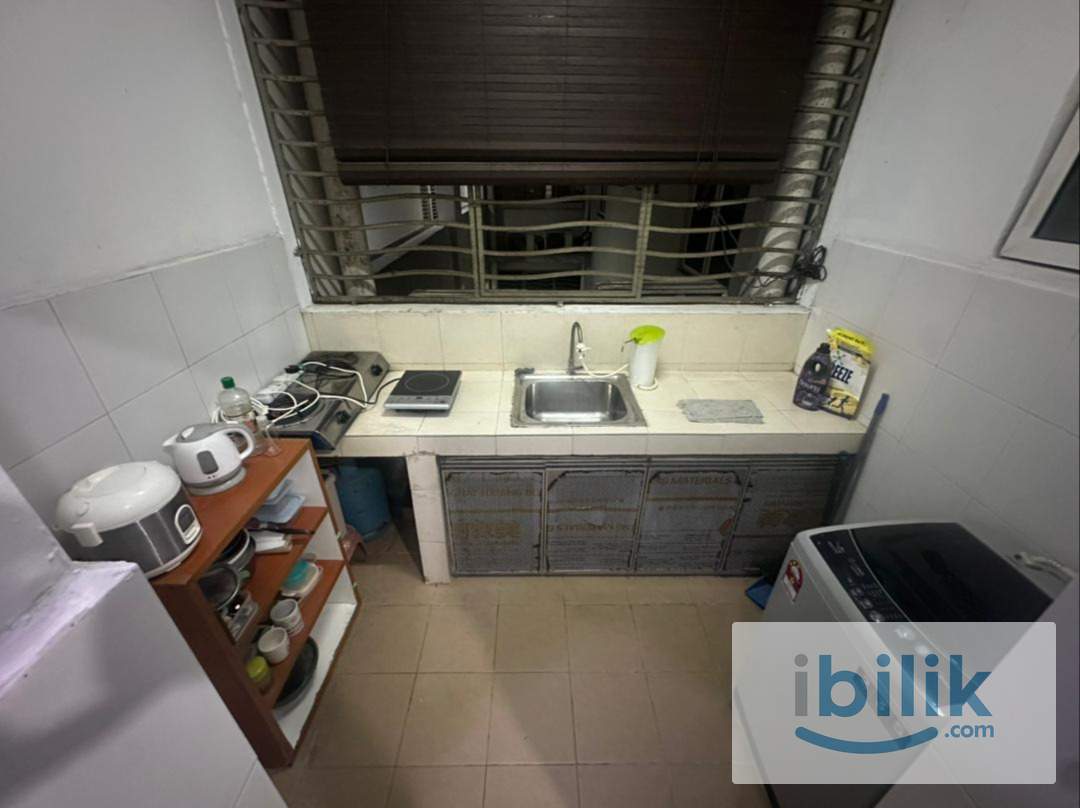Middle room - Image 2