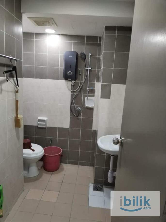 room - Image 10
