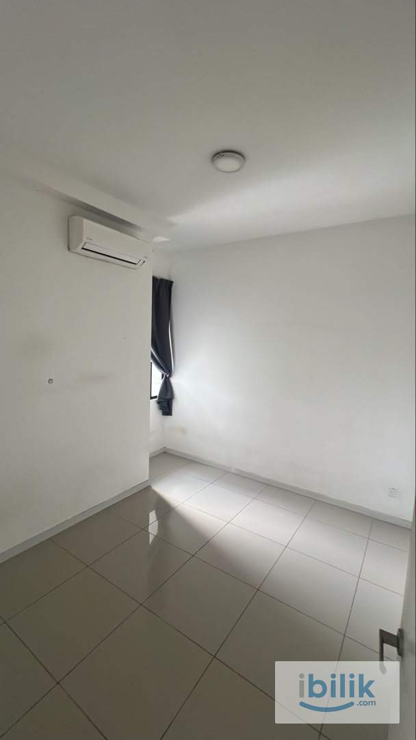 middle room - Image 1