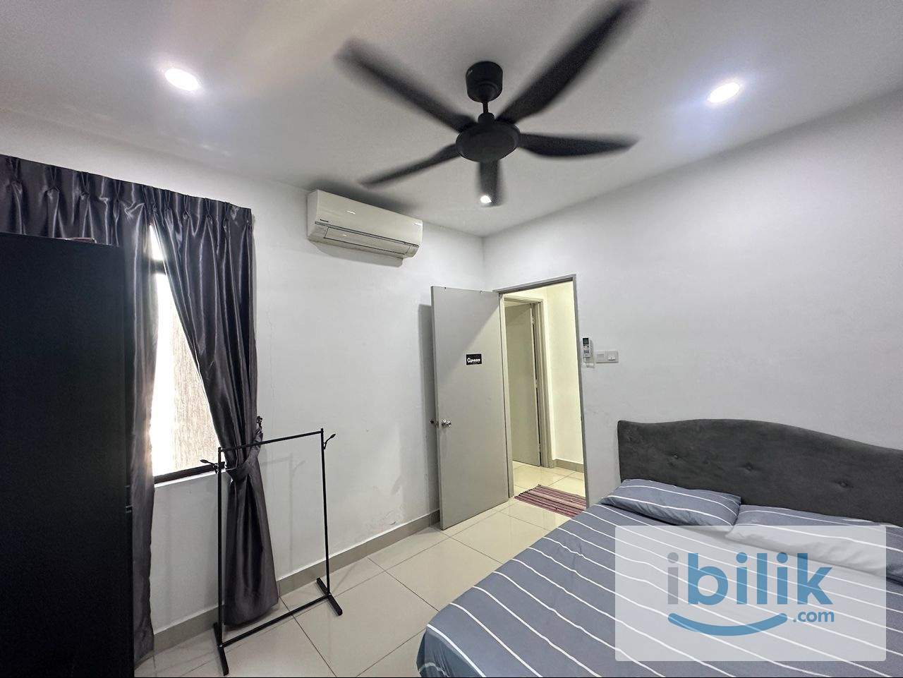 One Damansara Female unit Medium Room - Image 1