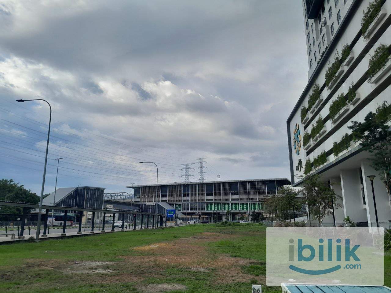 [Suite Enesta] Medium Room Share Bathroom Opposite MRT, GoKL Bus direct Publika - Image 6