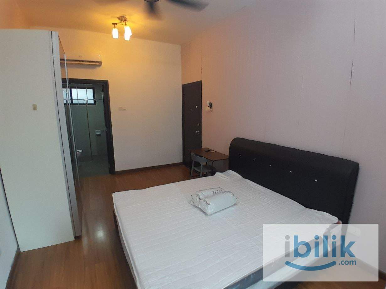 [Saville Residence]  Near Mid Valley Female Unit Master Room Rent - Image 1