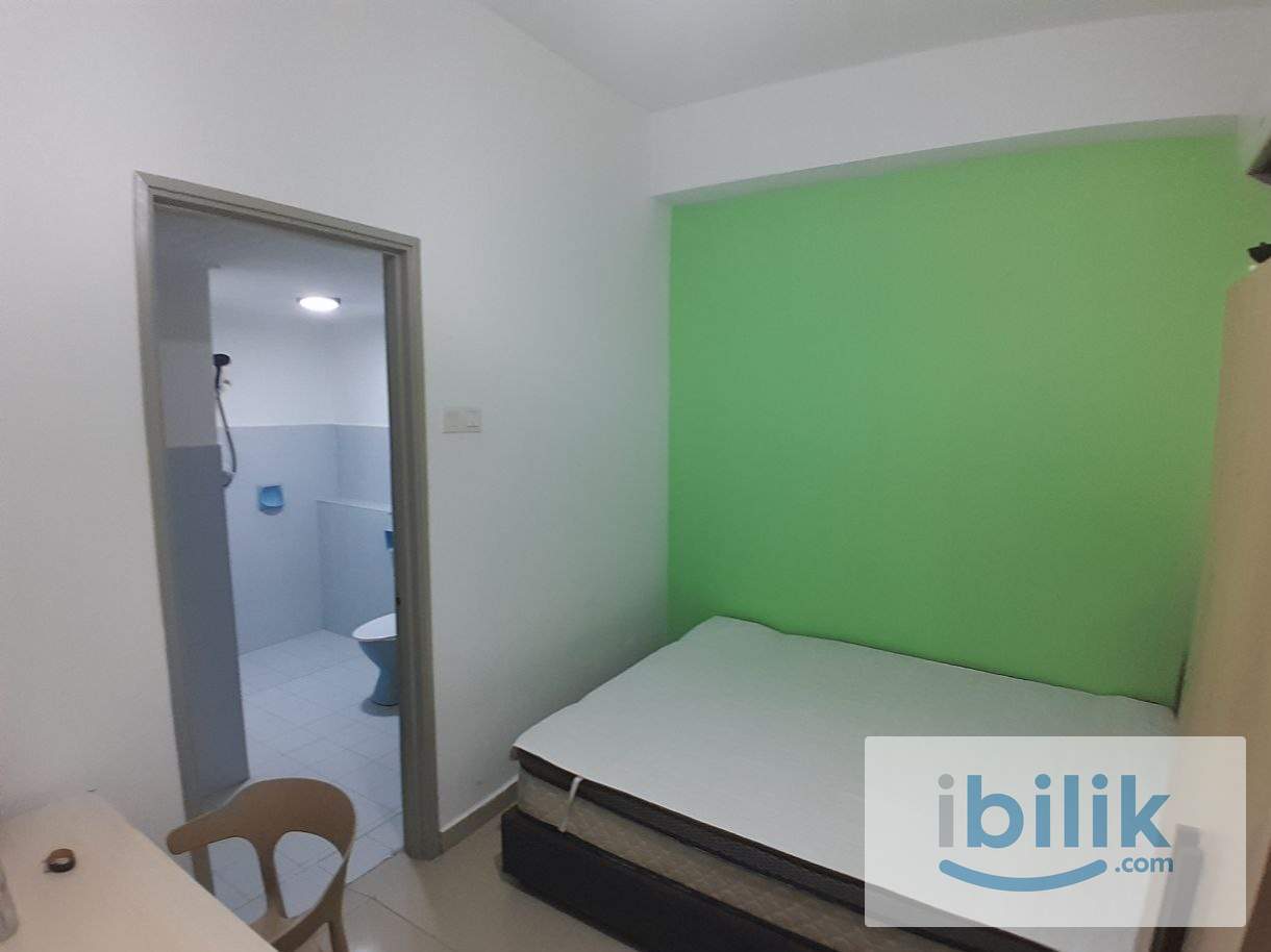 [TRX Co Living] Master Room Private Toilet Near TRX Mall, MRT station, TREC, TSLAW - Image 1