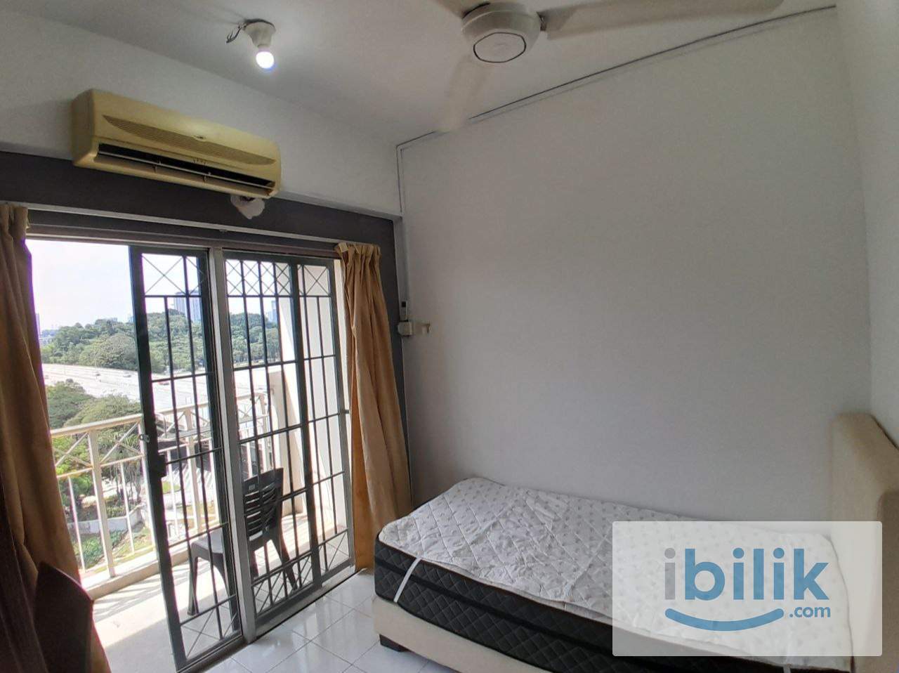 [Arena Green] Mixed Gender Unit Single Room with Aircond Near TPM - Image 1