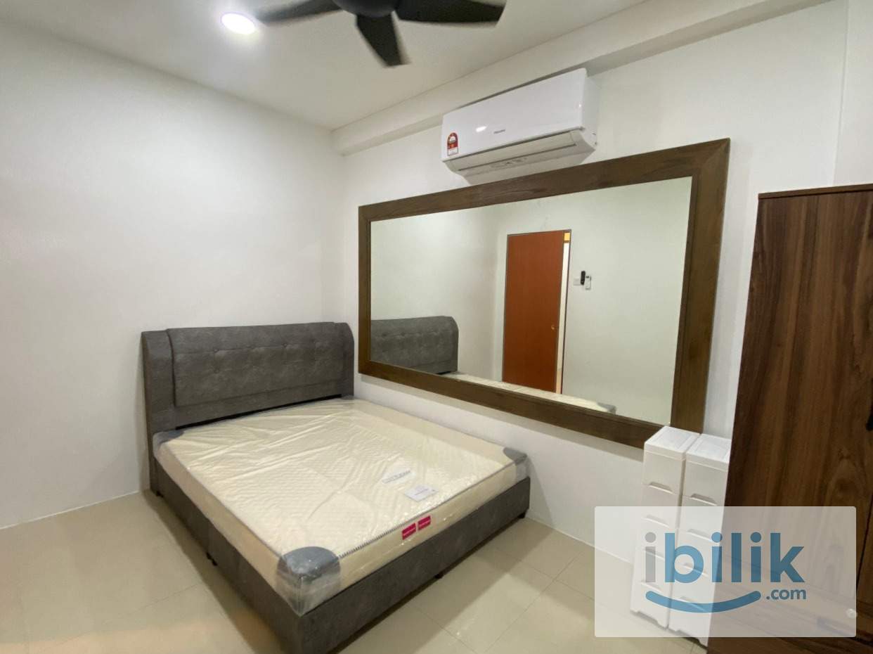 [Bintang Goldhill] Female Unit Single Room with Aircond Rent Near TRX Mall, KLCC - Image 1