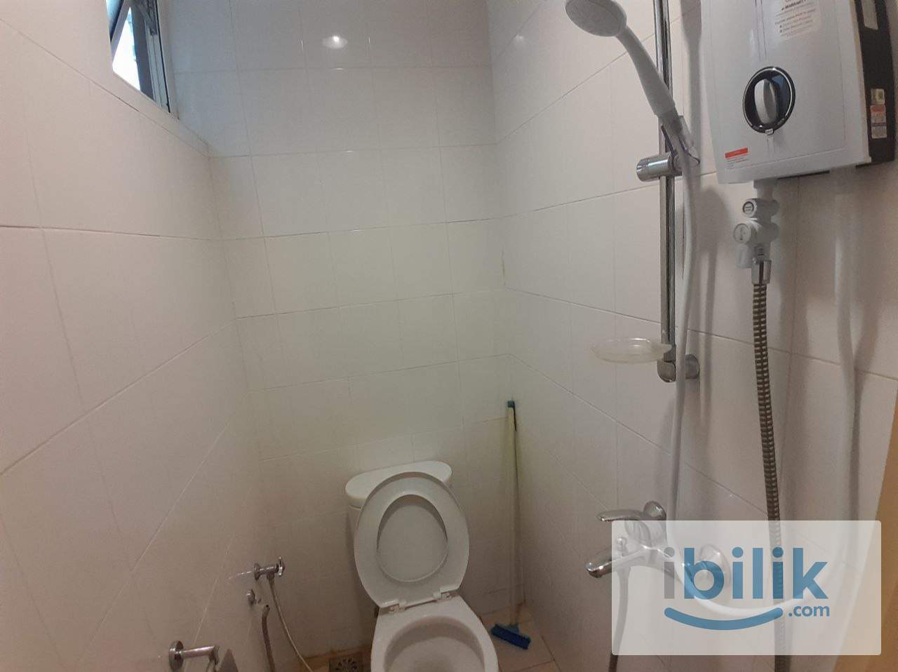 [Bintang Goldhill] Female Unit Single Room with Aircond Rent Near TRX Mall, KLCC - Image 4