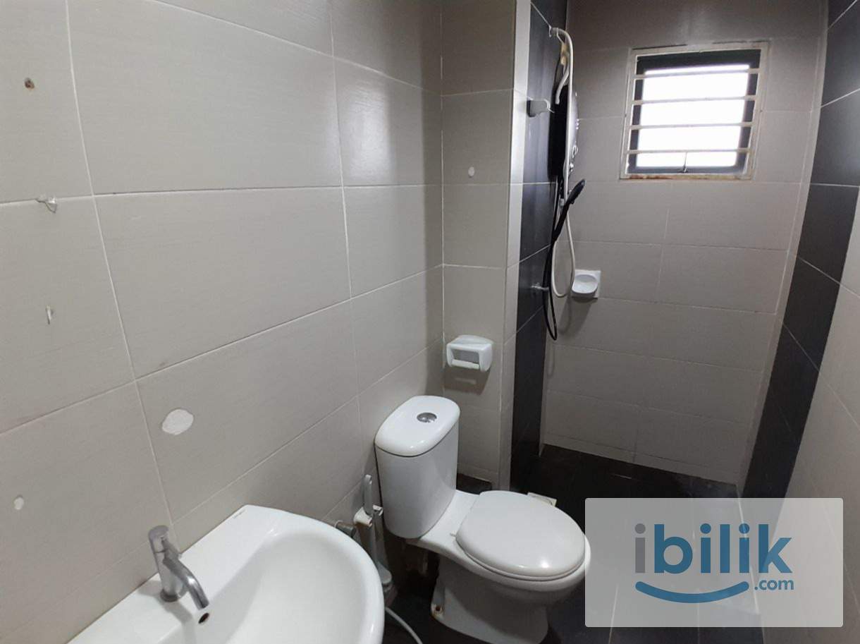 [Amaya] Female Unit Master Room with Private Bathroom Near LRT, MRT, Sunway Velocity - Image 6