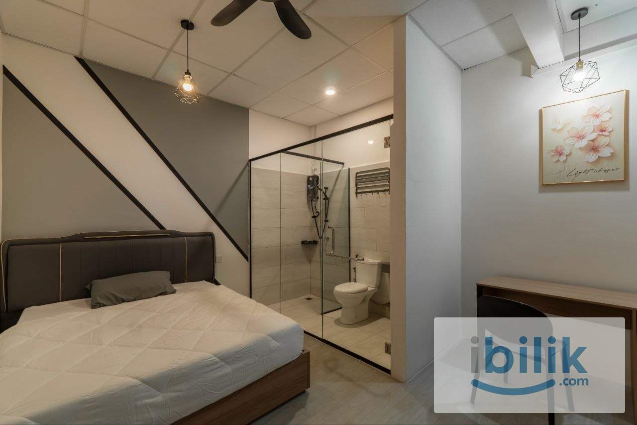 [UC Square] Studio Style Master Room with Bathroom Rent Walking Distance to UCSI, IKON Connaught - Image 5