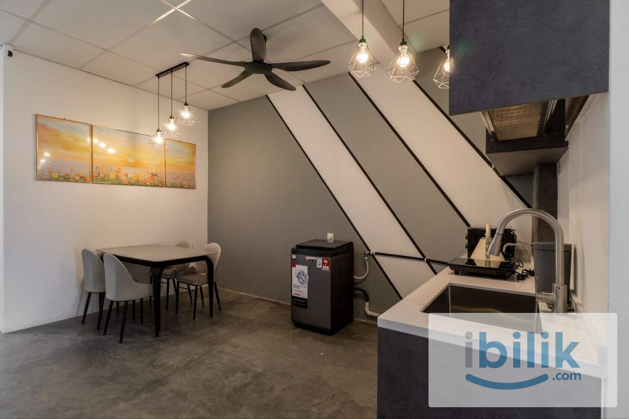 [UC Square] Studio Style Master Room with Bathroom Rent Walking Distance to UCSI, IKON Connaught - Image 6