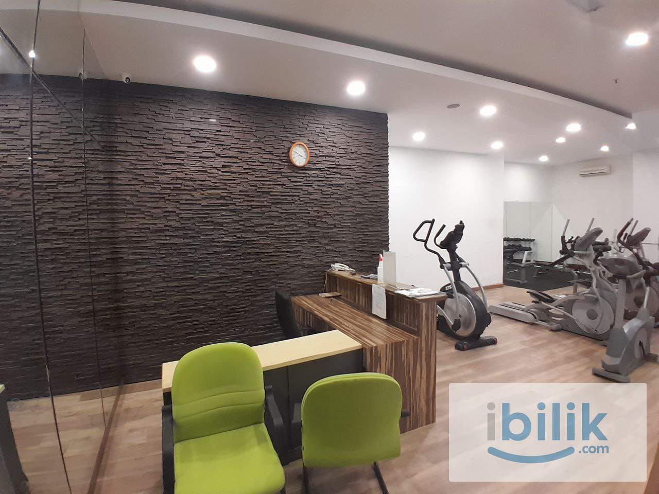 [Crown Regency] July Vacant Medium Room Rent Near KLCC, Jalan Sultan Ismail - Image 9