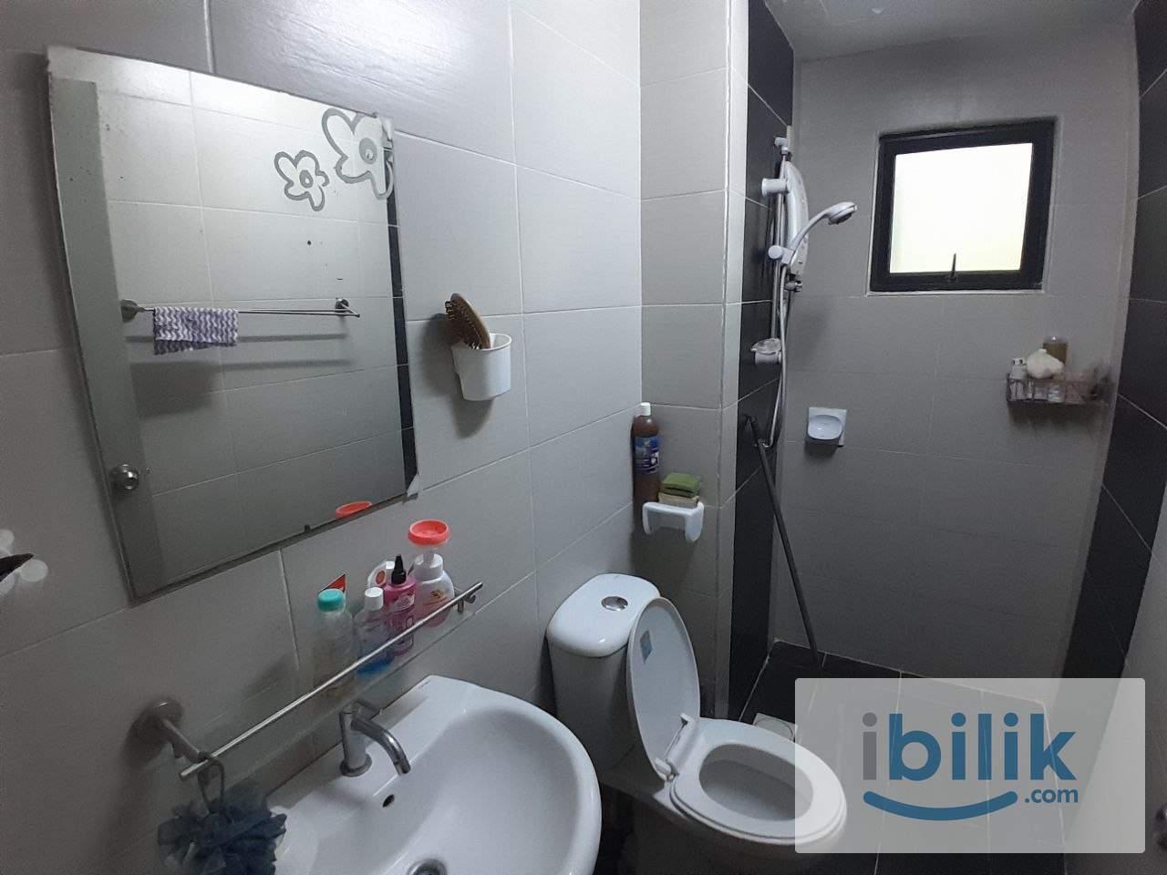 [Amaya Maluri] Female Unit Single Room with Fans Rent Near LRT/MRT, Sunway Velocity - Image 5