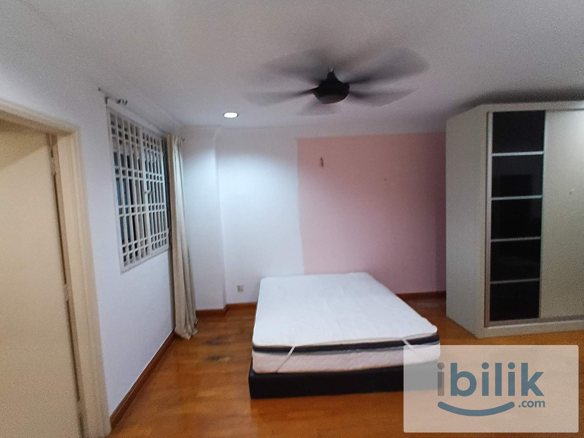 [Villa Scott] Master Room with Bathroom Rent Near Brickfields, KL Sentral, NU Sentral - Image 6