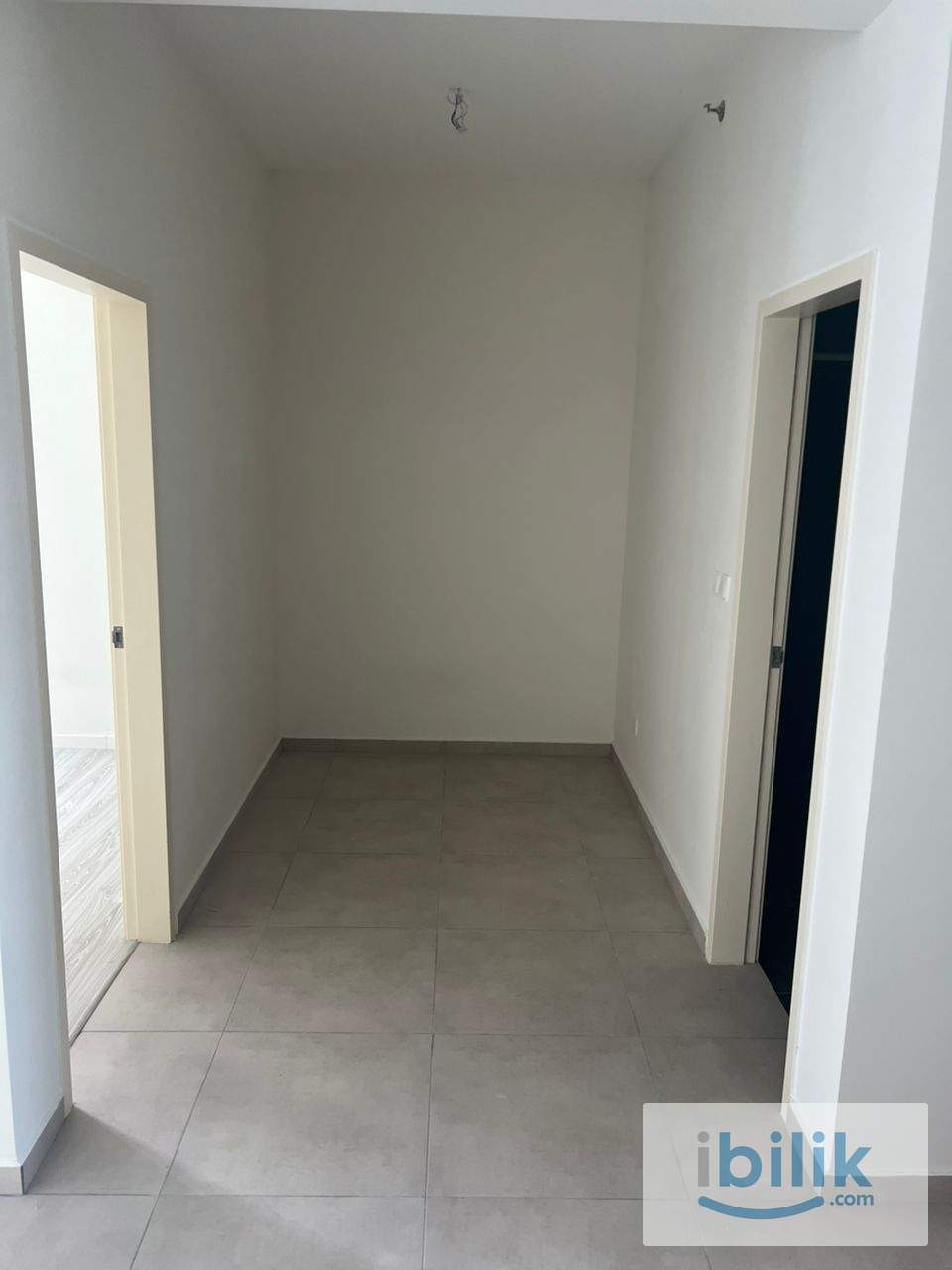 METACITY STUDIO  WALK TO MRT PUTRA PERMAI ONLY RM1100 - Image 4