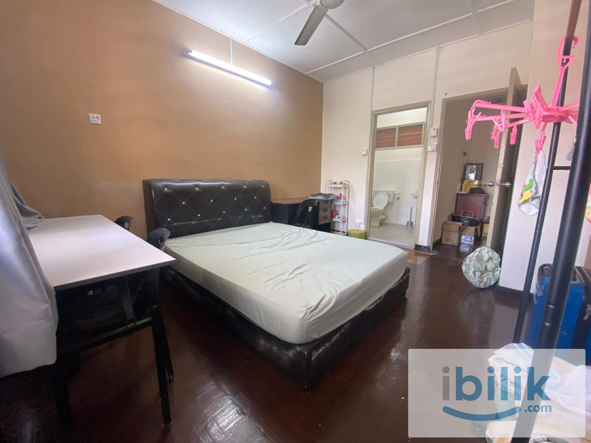 Limited FEMALE UNIT~ 👩🏻9 minute 🚶‍♀️to MRT🚂, Exclusive Female Master Room near Bangsar Village Mall & Bangsar LRT & Bang - Image 7