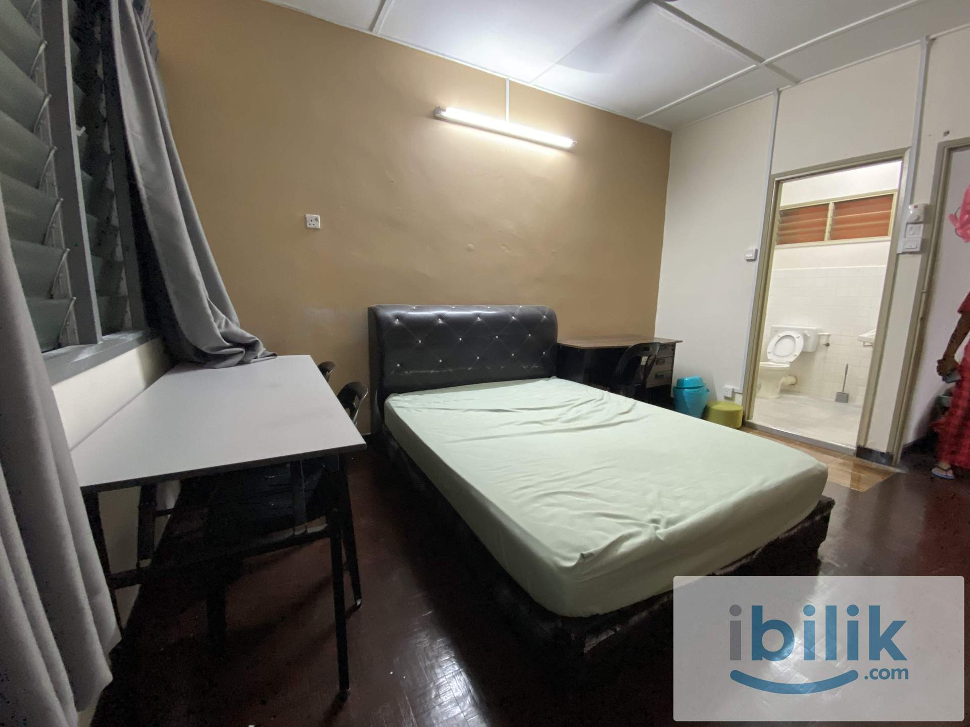 Limited FEMALE UNIT~ 👩🏻9 minute 🚶‍♀️to MRT🚂, Exclusive Female Master Room near Bangsar Village Mall & Bangsar LRT & Bang - Image 5