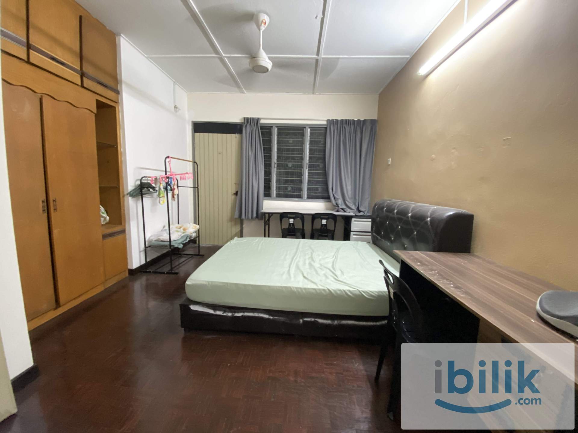 Limited FEMALE UNIT~ 👩🏻9 minute 🚶‍♀️to MRT🚂, Exclusive Female Master Room near Bangsar Village Mall & Bangsar LRT & Bang - Image 4