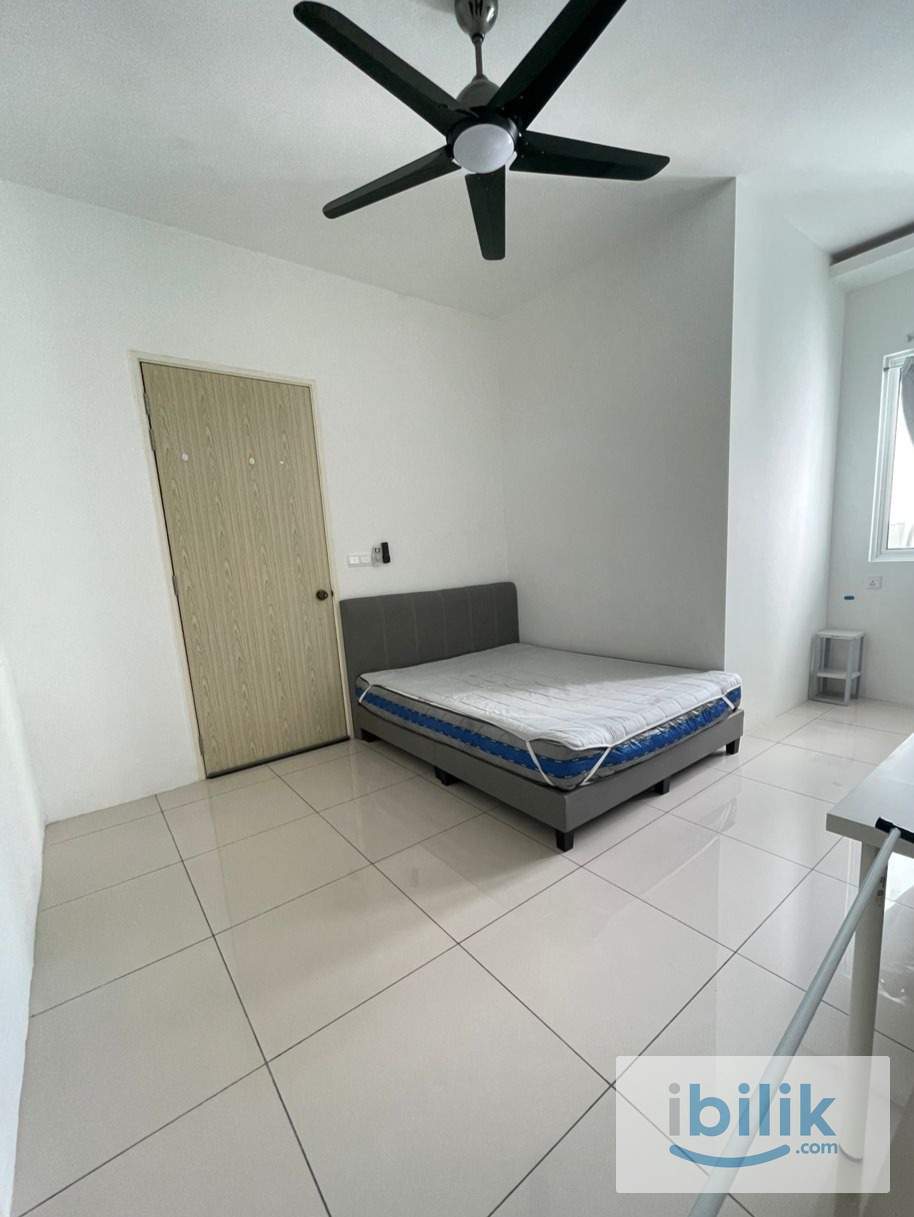 Master Room 2 - Image 1