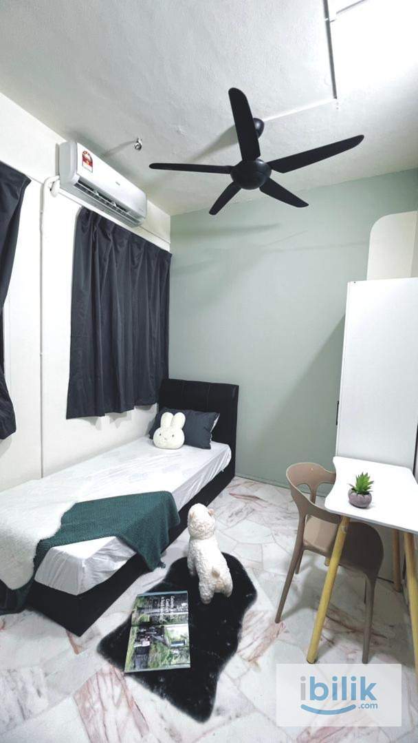 Single Room - Image 1