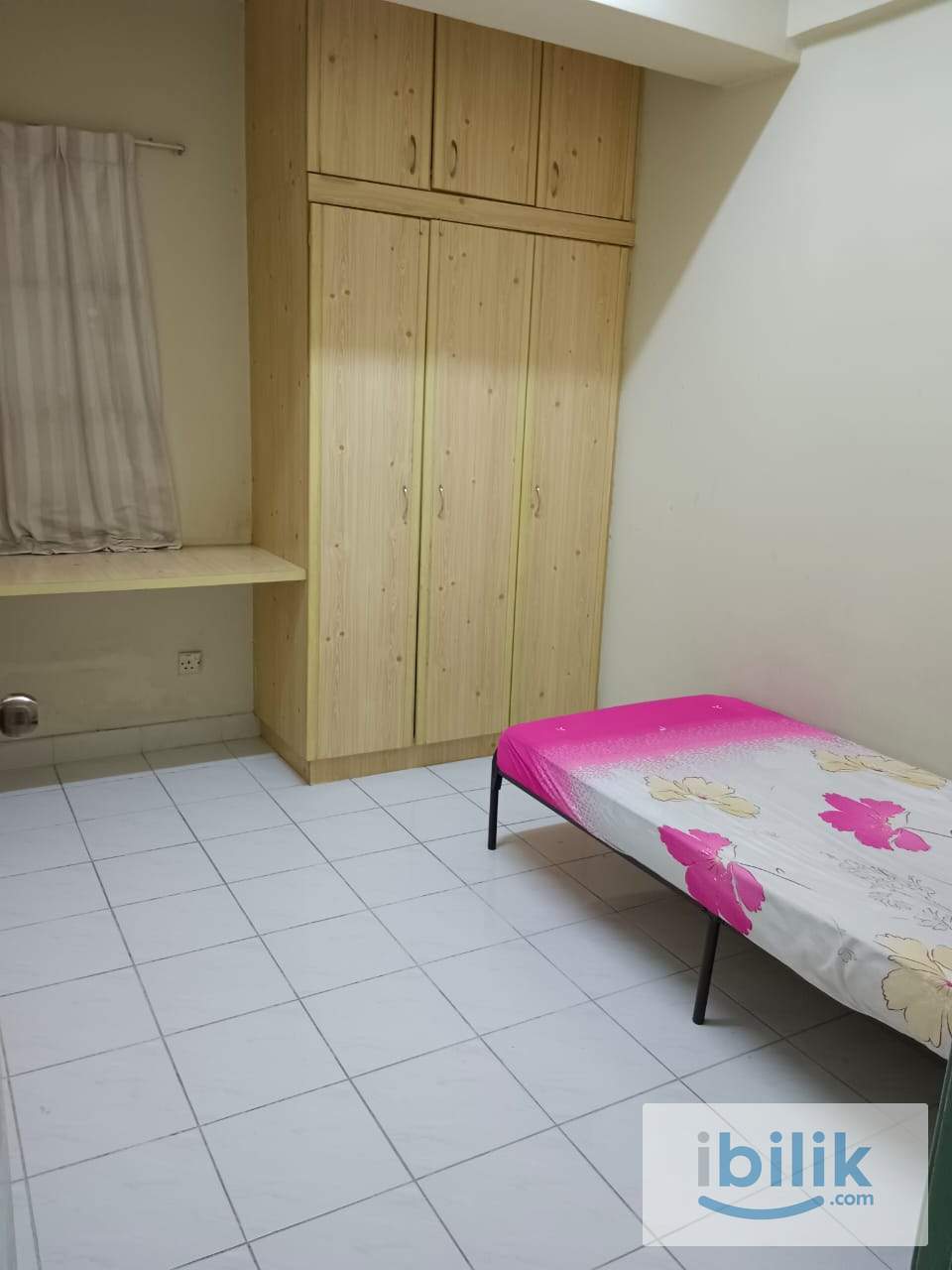 Small room RM 450 Included utilities_Walking Distance to SALAK SELATAN LRT - Image 2