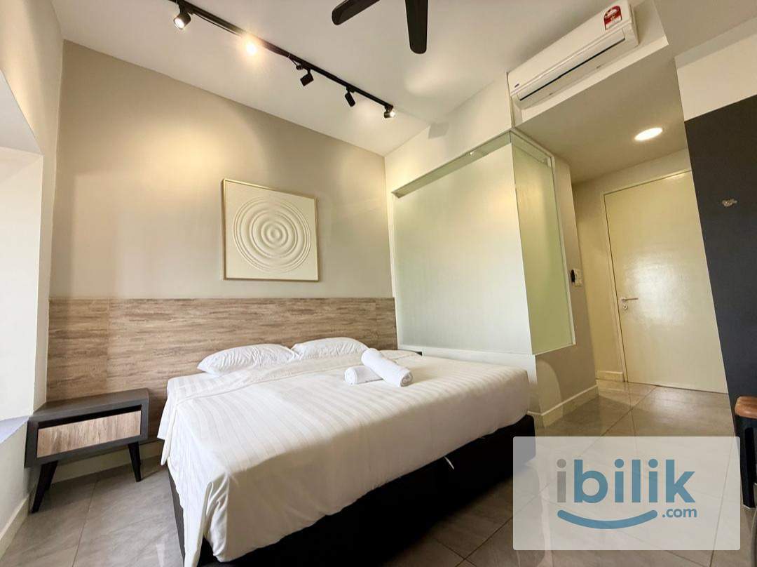 Chic Studio Stay | Melaka Raya | Sea View | Bathub - Image 3